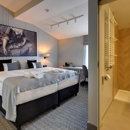 Oak Rooms Oborniki Śląskie Εξωτερικό φωτογραφία