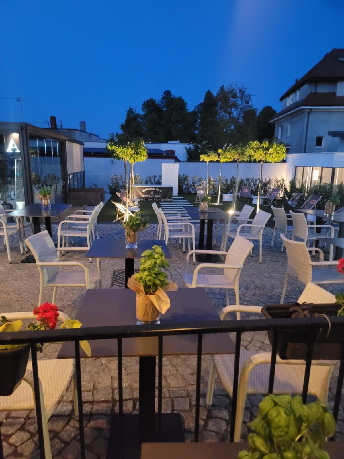 Oak Rooms Oborniki Śląskie Εξωτερικό φωτογραφία
