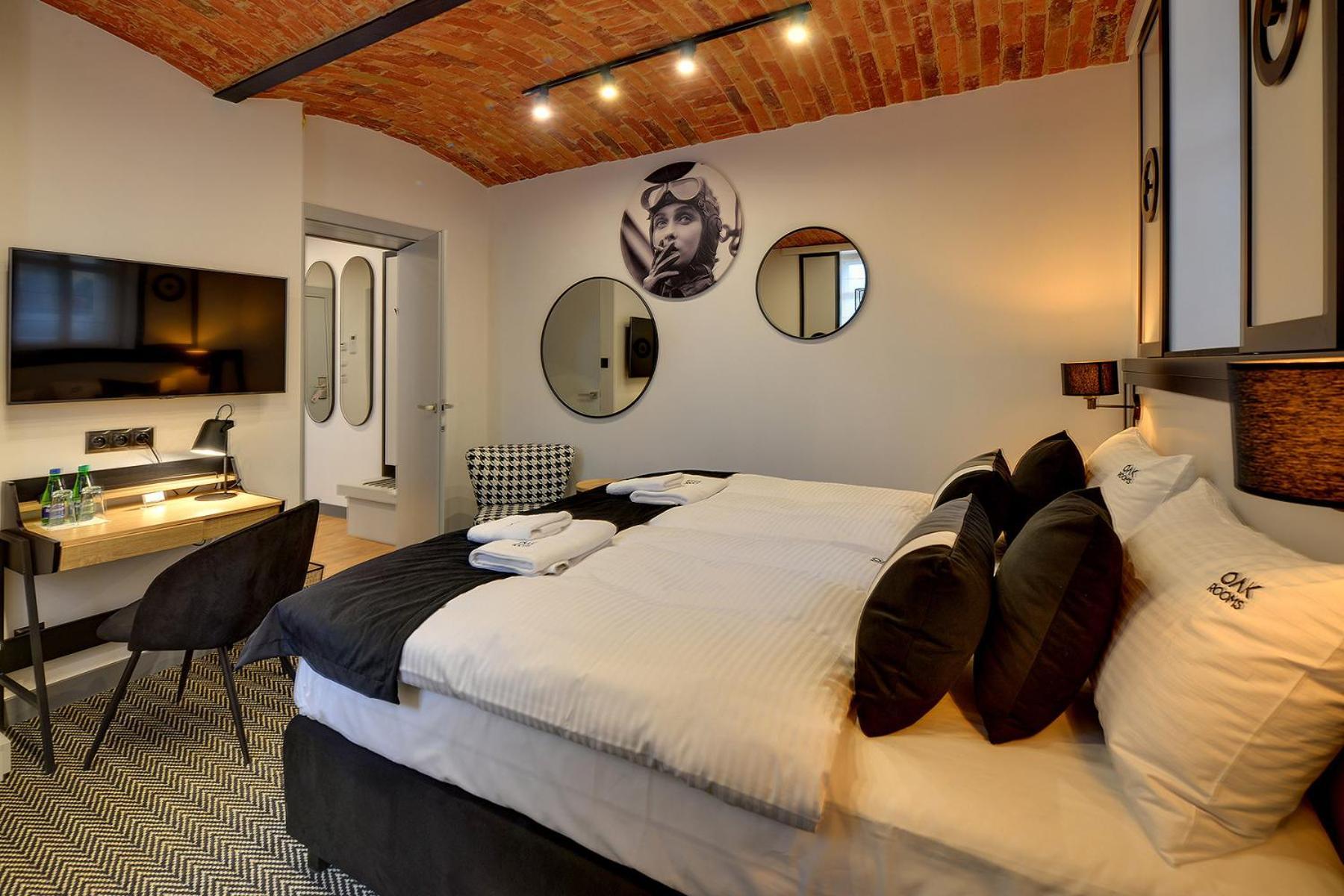 Oak Rooms Oborniki Śląskie Εξωτερικό φωτογραφία
